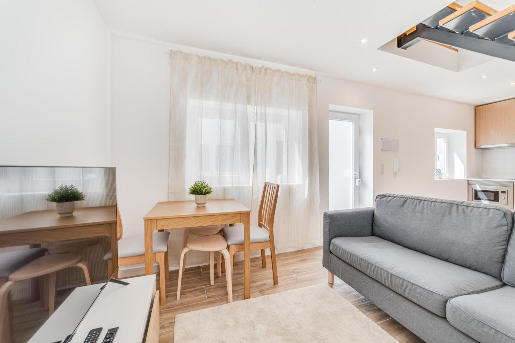 Campolide Duplex Apartments Lisbon Luaran gambar