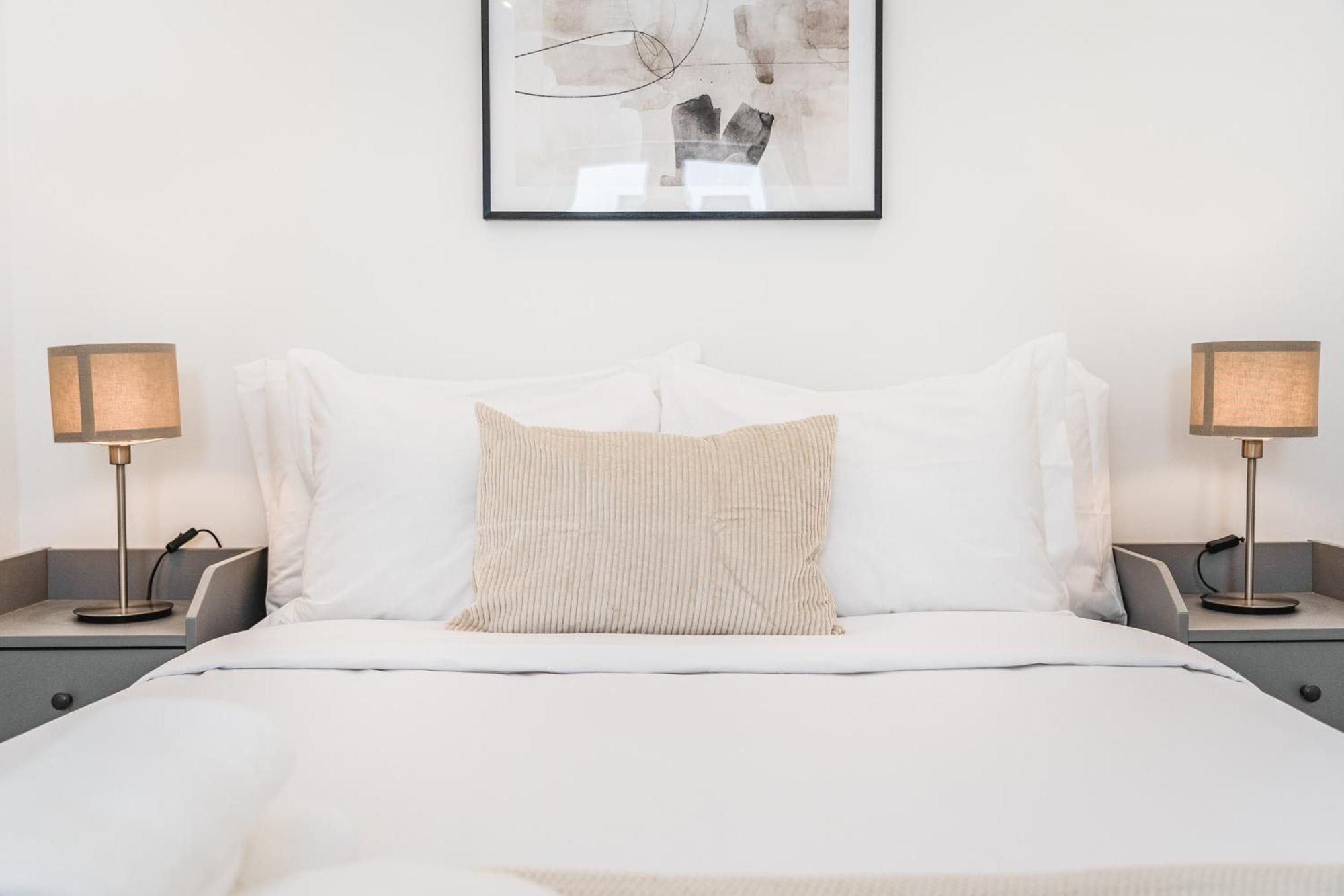 Campolide Duplex Apartments Lisbon Luaran gambar
